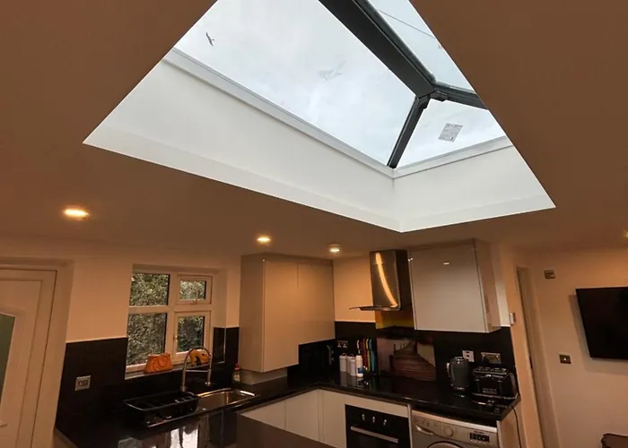 Newly Build 2Br Property With Free Parking